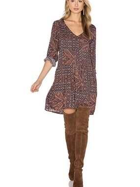 Sanctuary  Long Sleeve Shift Dress in Brown